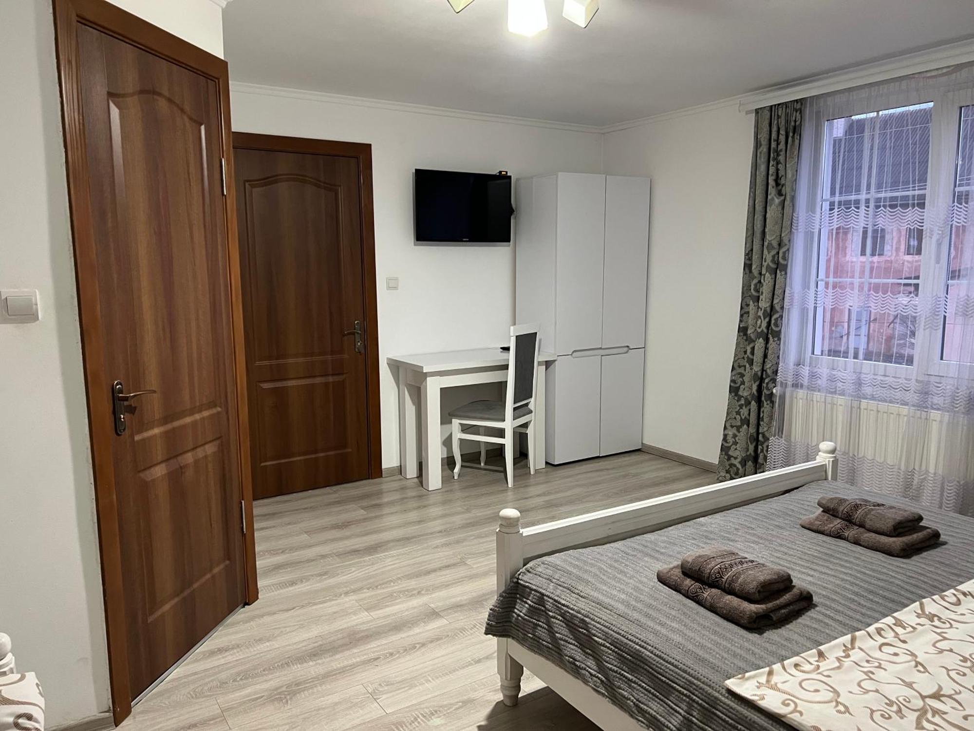 Bed and Breakfast Harmony Lazeshchyna Esterno foto